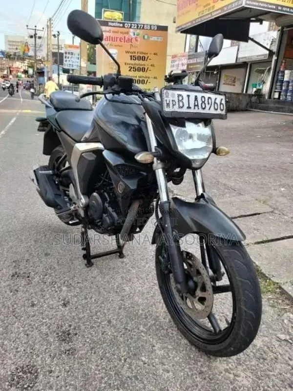 Yamaha Fz Version 2.0 S 2017 Motorbike (Used)
