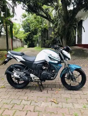 Yamaha FZ-S Version 2.0 2016 Motorbike (Used)