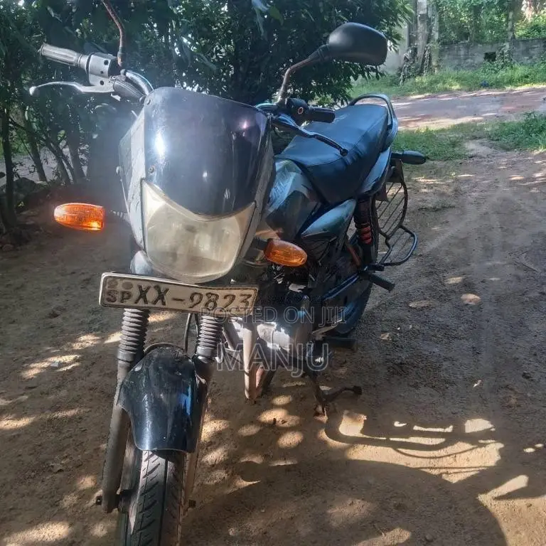 Bajaj Platina 2012 Motorbike (Used)