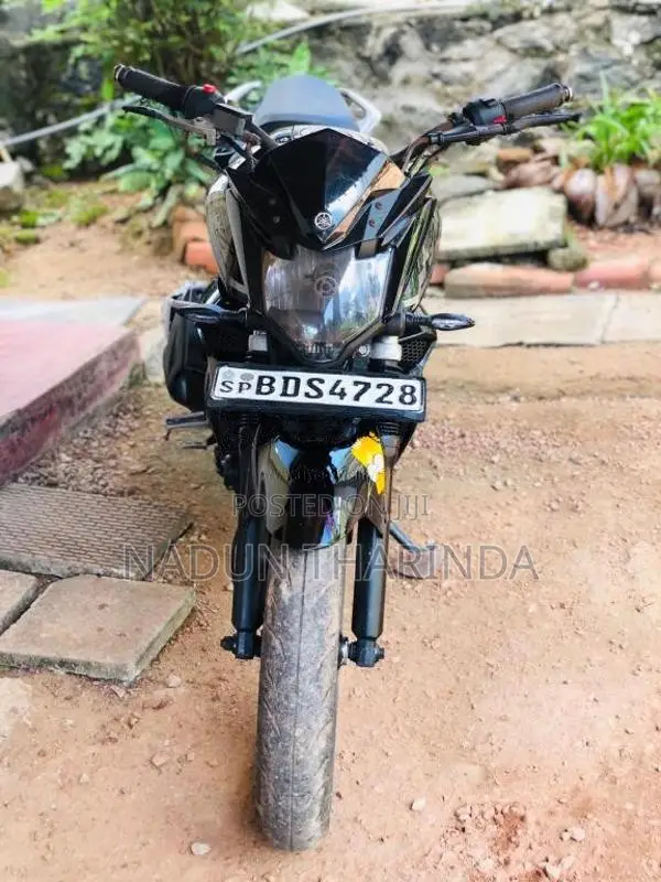 Yamaha FZ 2015 Motorbike (Used)