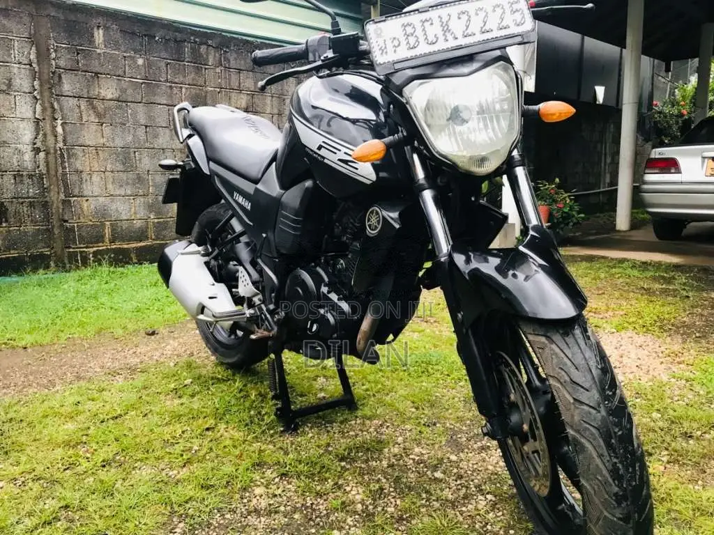 Yamaha FZ 2015 Motorbike (Used)
