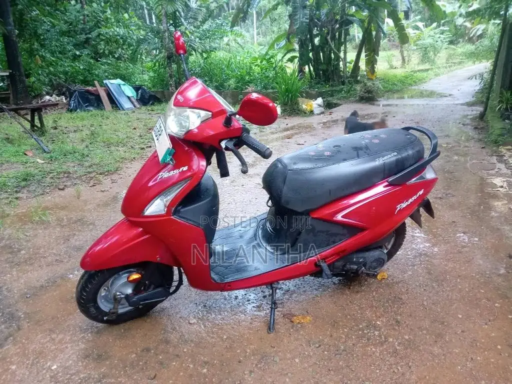 Hero Pleasure 2014 Motorbike (Used)