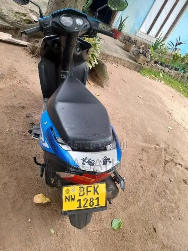 Honda Dio 2017 Motorbike (Used)