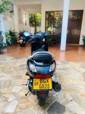 Yamaha Alpha 2014 Motorbike (Used)
