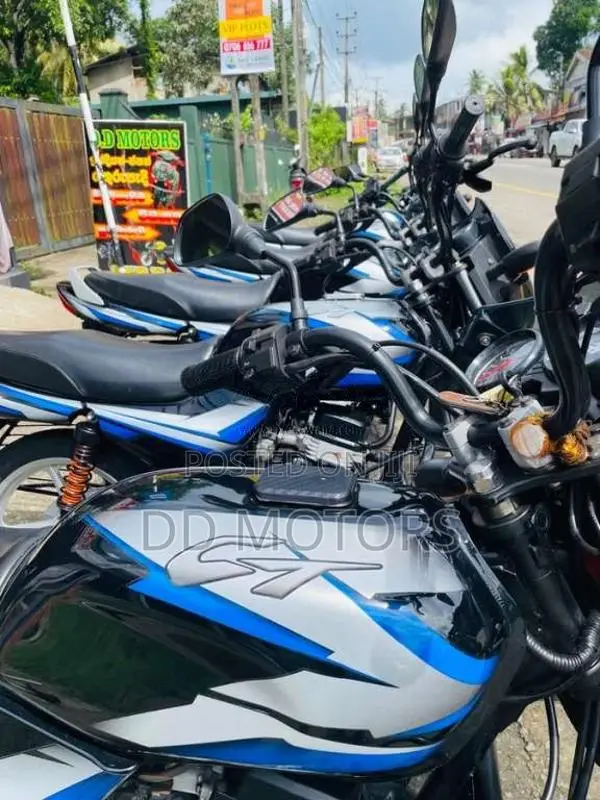 Bajaj CT-100 2023 Motorbike (Used)