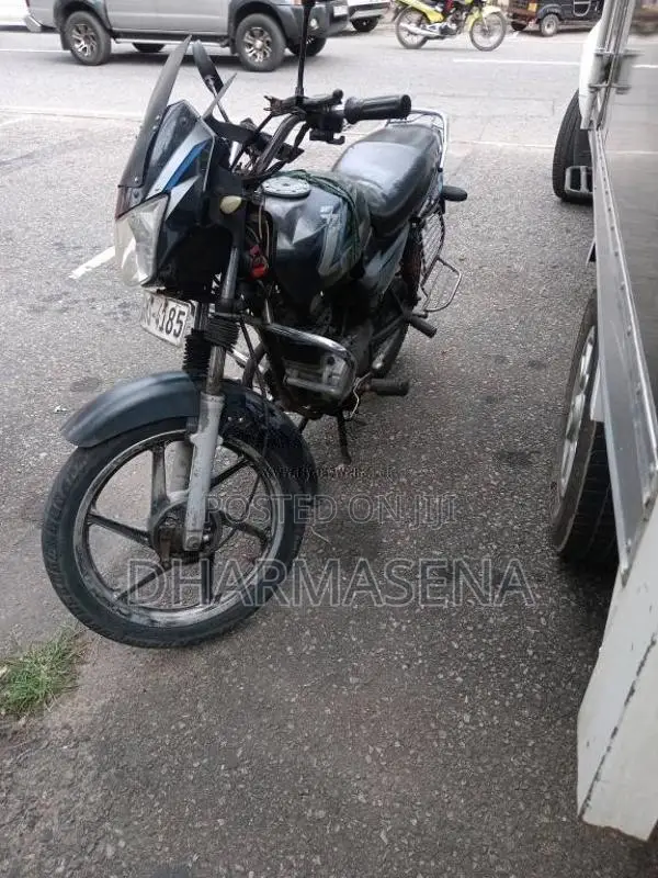 Bajaj CT-100 1998 Motorbike (Used)