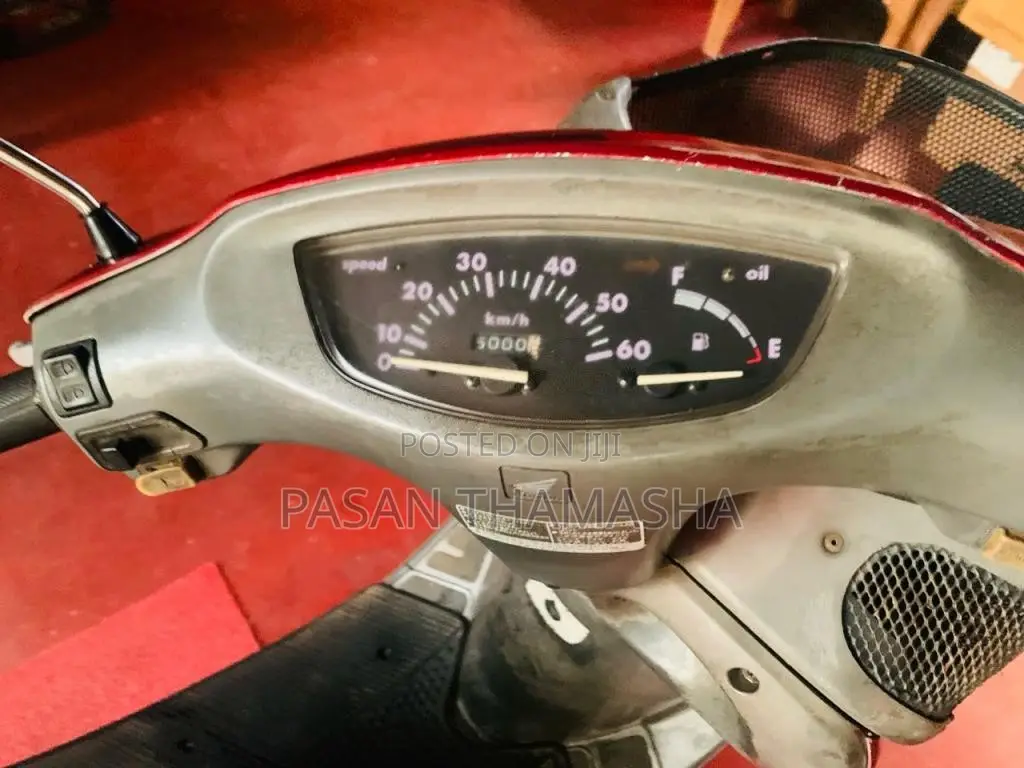 Honda Cesta 2010 Motorbike (Used)
