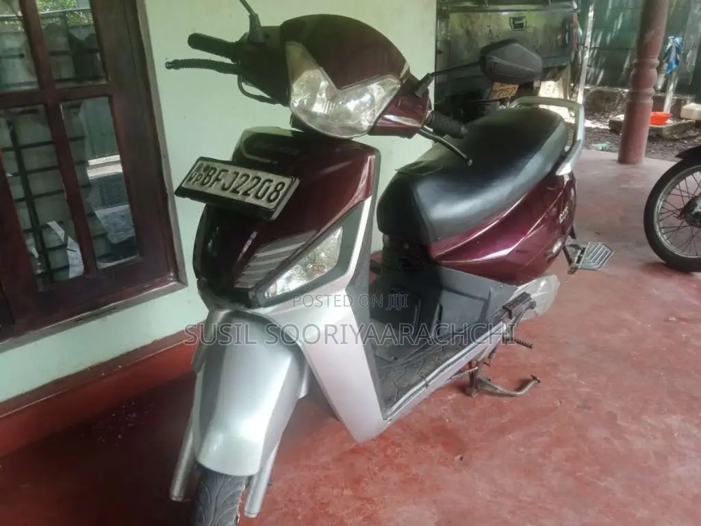 Mahindra Gusto 2017 Motorbike (Used)