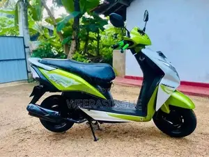 Honda Dio 2015 Motorbike (Used)
