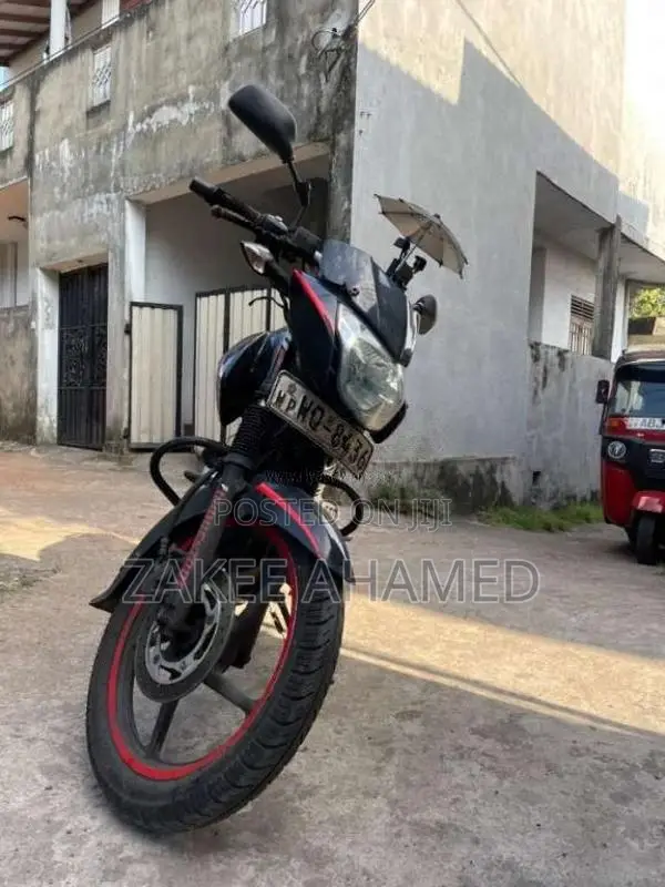 Bajaj Pulsar 135 LS 2011 Motorbike (Used)