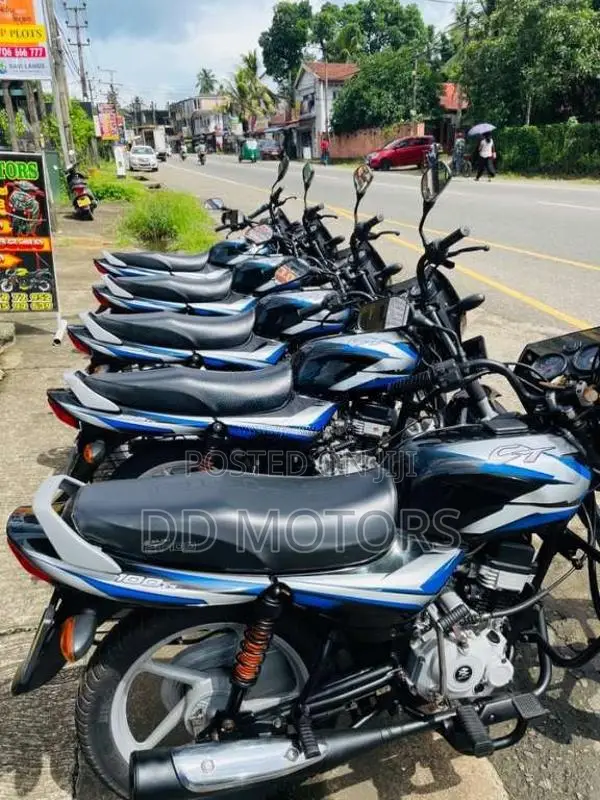 Bajaj CT-100 2023 Motorbike (Used)