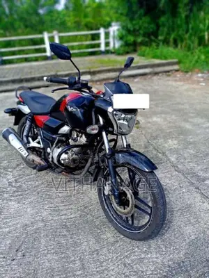 Bajaj V15 2016 Motorbike (Used)