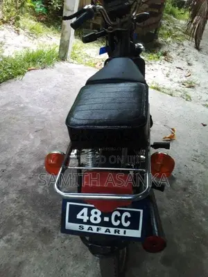Sakai Safari 2010 Motorbike (Used)