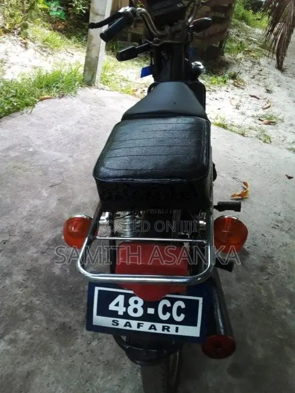 Sakai Safari 2010 Motorbike (Used)
