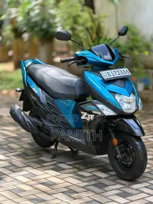 Yamaha ZR 2020 Motorbike (Used)