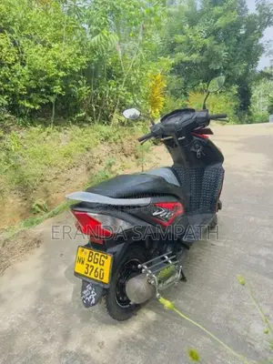 Honda Dio 2018 Motorbike (Used)