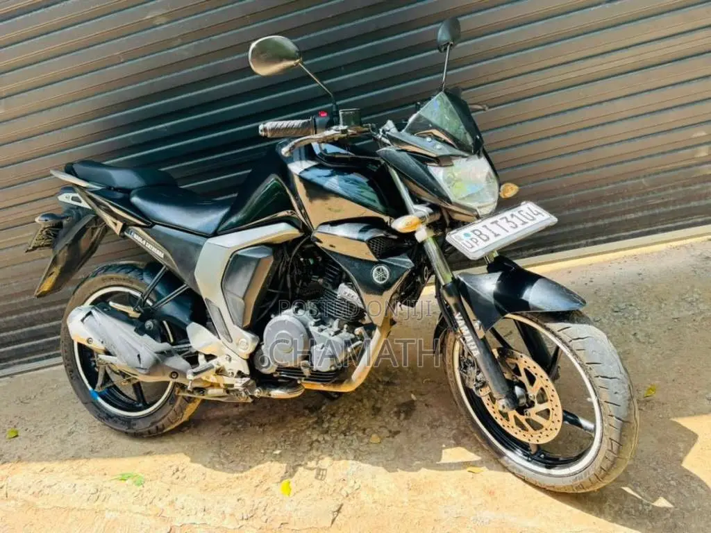 Yamaha FZ Version 2.0 2020 Motorbike (Used)