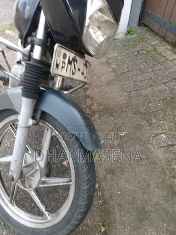 Bajaj CT-100 1998 Motorbike (Used)