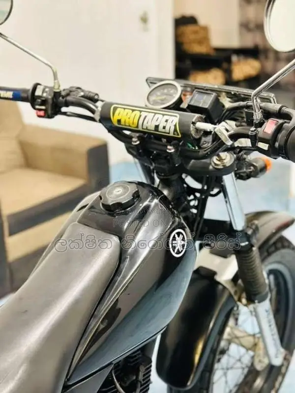 Yamaha TW 2011 Motorbike (Used)