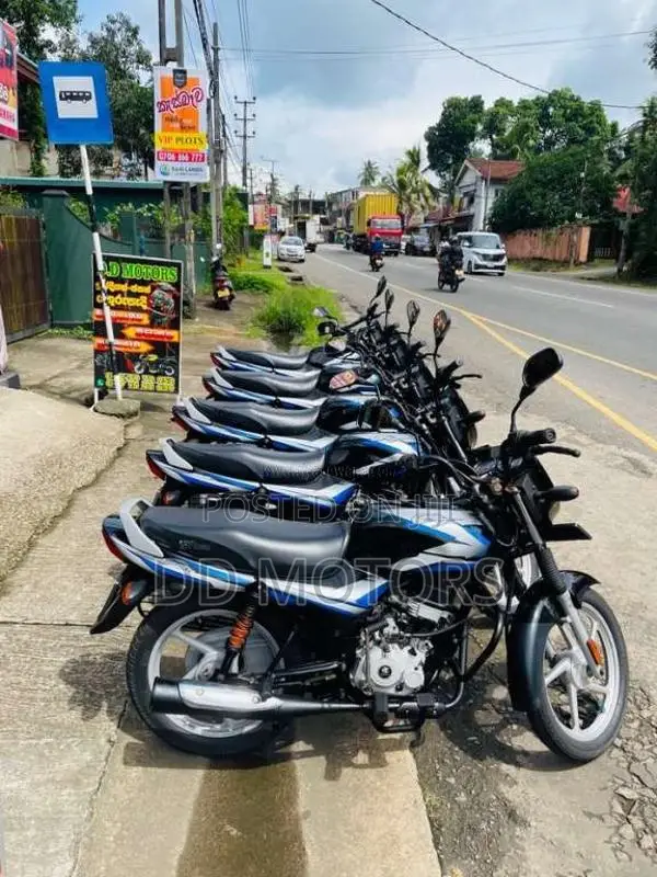 Bajaj CT-100 2023 Motorbike (Used)