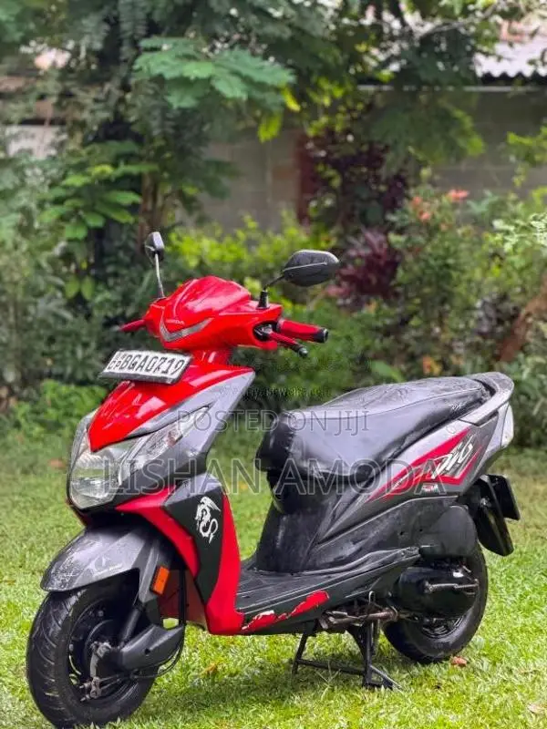 Honda Dio 2018 Motorbike (Used)
