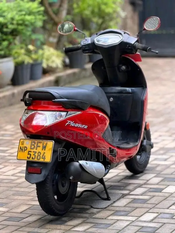Hero Pleasure 2017 Motorbike (Used)