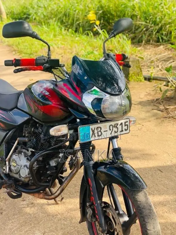 Bajaj Discover 2012 Motorbike (Used)