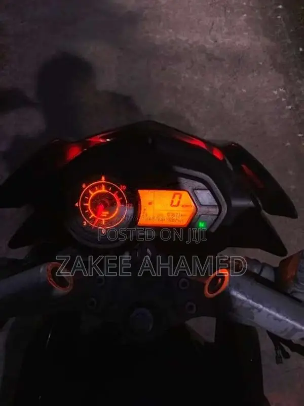 Bajaj Pulsar 135 LS 2011 Motorbike (Used)