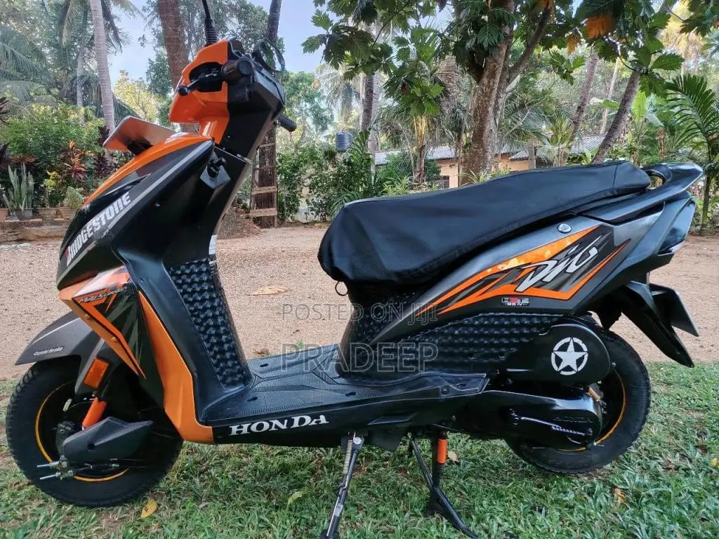 Honda Dio 2017 Motorbike (Used)