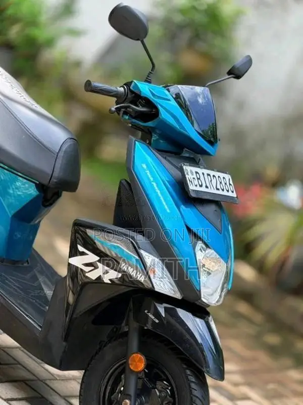 Yamaha ZR 2020 Motorbike (Used)