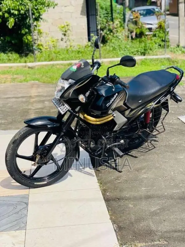 Mahindra Centuro 2014 Motorbike (Used)