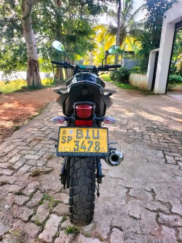 Yamaha Fz Version 2 2020 Motorbike (Used)