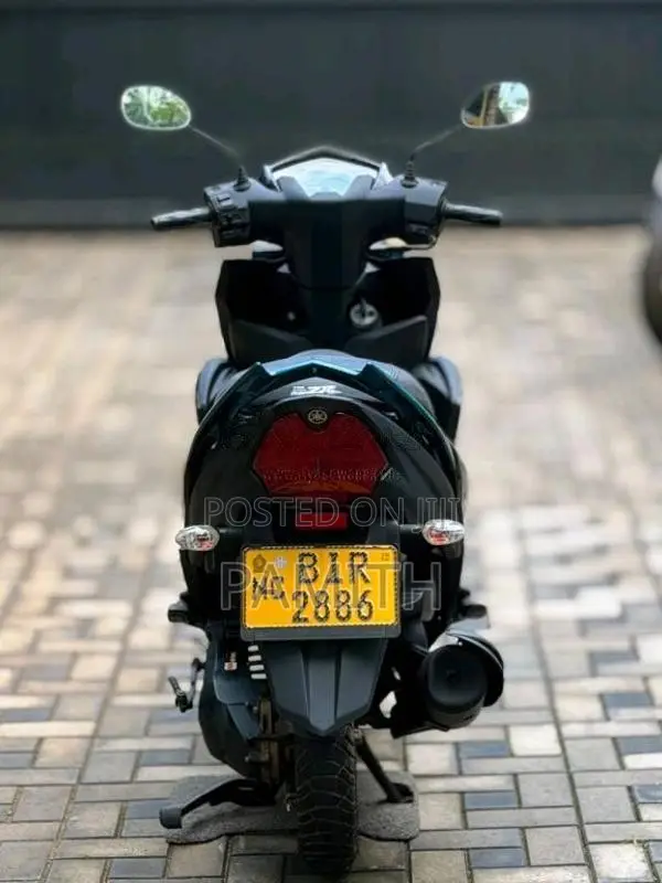 Yamaha ZR 2020 Motorbike (Used)