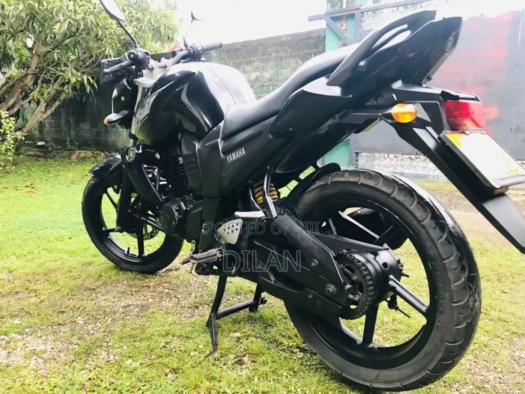 Yamaha FZ 2015 Motorbike (Used)