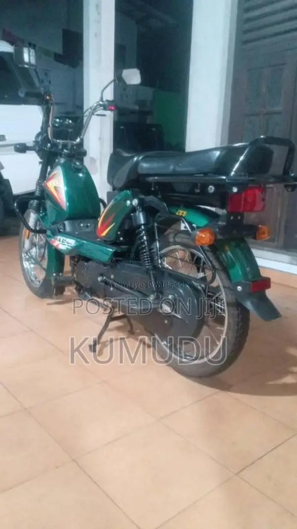 TVS Xl 100 2025 Motorbike (Used)