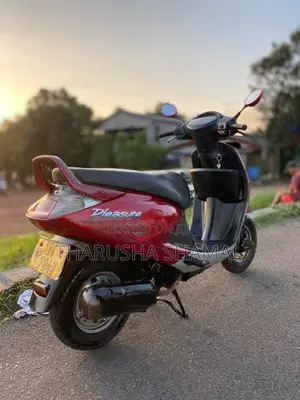 Hero Pleasure 2010 Motorbike (Used)