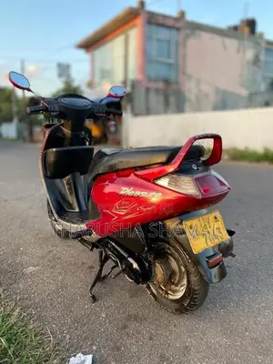 Hero Pleasure 2010 Motorbike (Used)