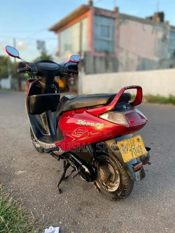 Hero Pleasure 2010 Motorbike (Used)
