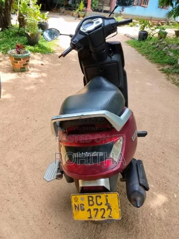 Mahindra Gusto 2016 Motorbike (Used)