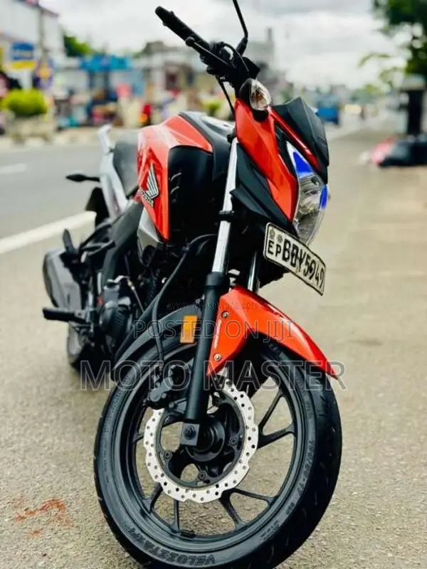 Honda Hornet 2016 Motorbike (Used)