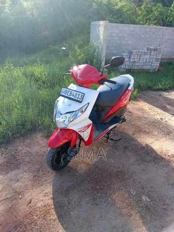 Honda Dio 2016 Motorbike (Used)