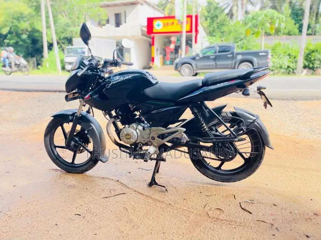 Bajaj Pulsar 135 2014 Motorbike (Used)