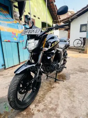 Yamaha FZ 2016 Motorbike (Used)