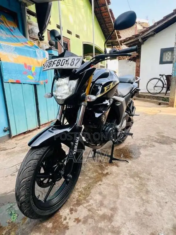 Yamaha FZ 2016 Motorbike (Used)