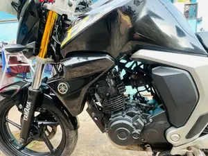 Yamaha FZ 2016 Motorbike (Used)