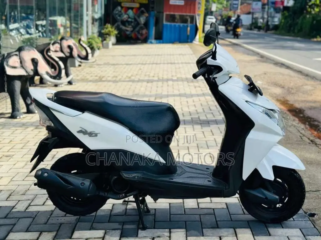 Honda Dio 2014 Motorbike (Used)