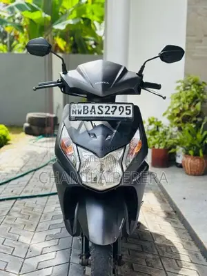 Honda Dio 2013 Motorbike (Used)
