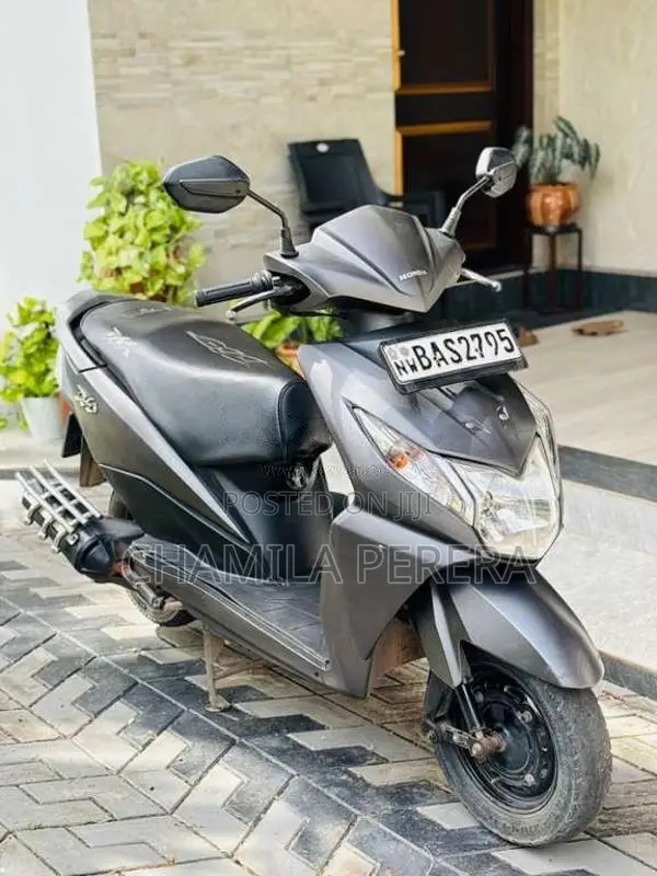 Honda Dio 2013 Motorbike (Used)