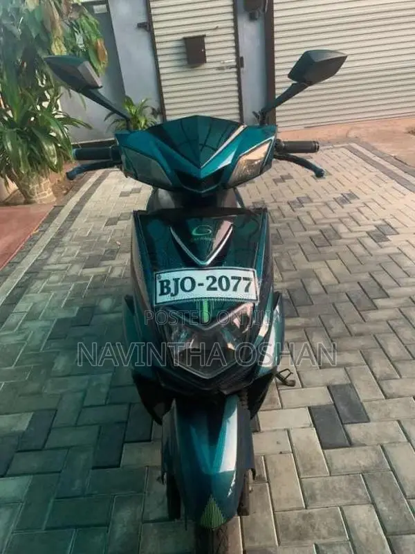 Yadea E-bike 2024 Motorbike (Used)