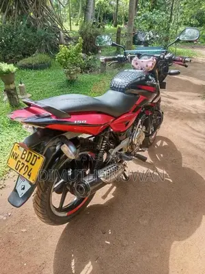 Bajaj Pulsar 2016 Motorbike (Used)